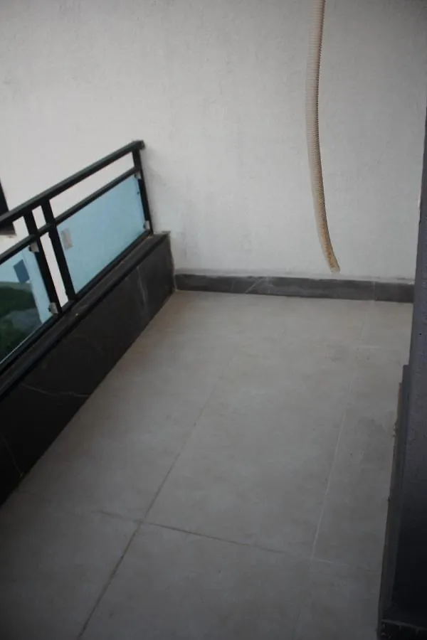 Apartment Near The New Boulevard Batumi Georgia
